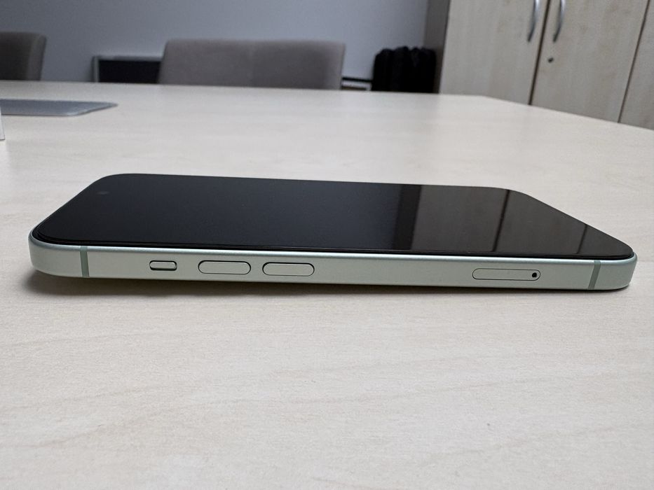 iPhone 15, 128 GB, Green