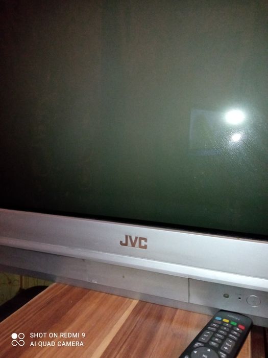 Продам телевизор