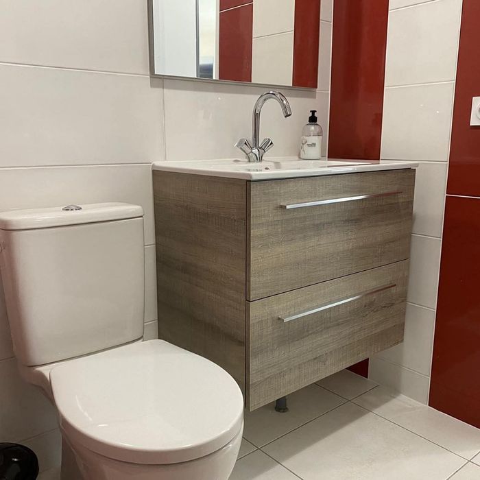 Meseriaș finisaje interioare,zugraveli,renovari,constructii