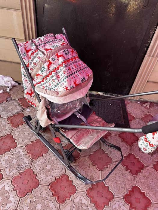 Продам санки коляска