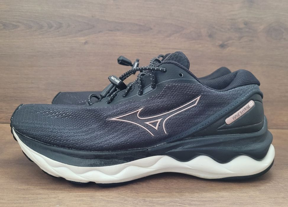 Дамски маратонки Mizuno Wave Skyrise 3-38номер
