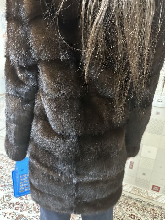 Продам норковую шубу