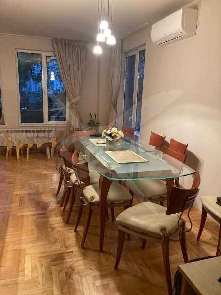 Тристаен апартамент под наем в Кършияка 11782421