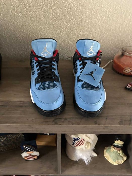 Sneakers Jordan4 Travis Scott x Cactus Jack cu eticheta (nu Nike, Gucci, Adidas, Balenciaga)