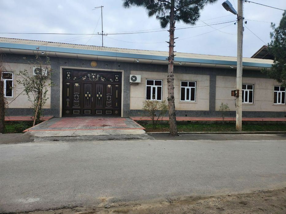 Uy sotiladi srochniy