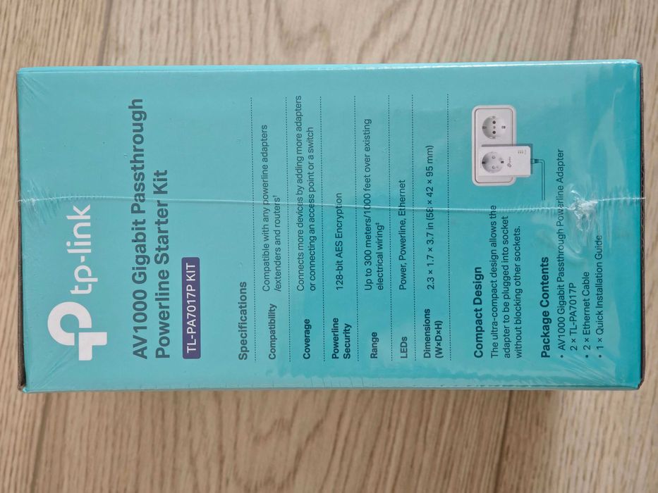 ЧИСТО НОВ TP-Link AV1000 Gigabit Powerline Kit (TL-PA7017P)