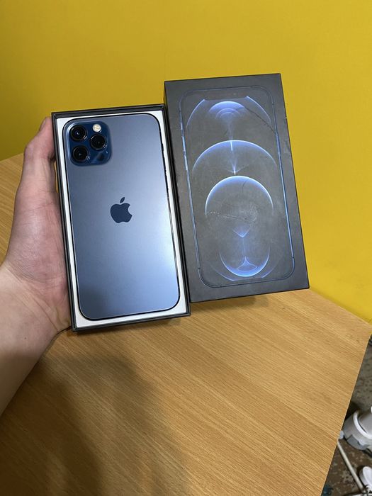 Продам iPhone 12pro 256GB
