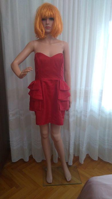 Rochie rosie fara maneci