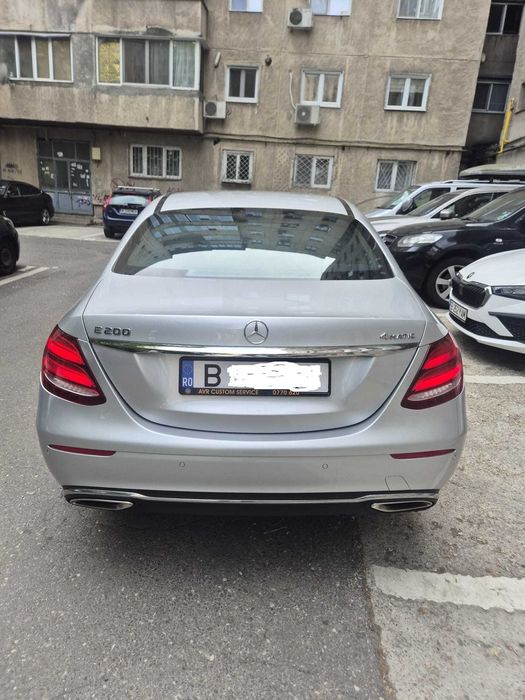 Mercedes-Benz E200 4MATIC | 2017 | Eleganta, confort