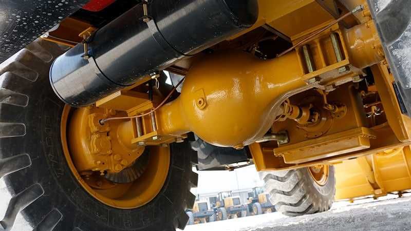 Фронтальный погрузчик  CAT SEM [636D] 2м³ Caterpillar