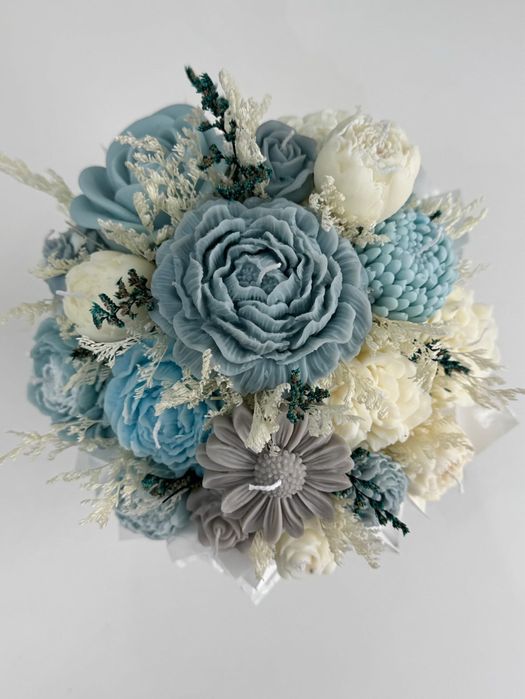 Ръчно изработени луксозни восъчни свещи – букет от цветя