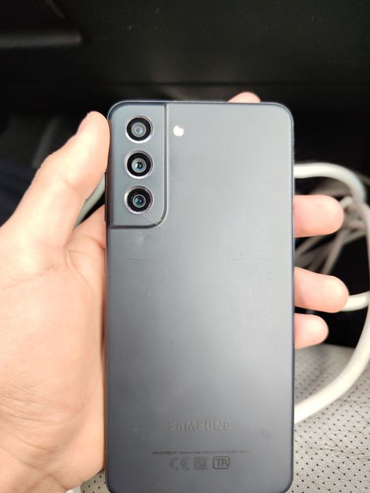 ОБМЕН МОГУ И ПРОДАТЬ Galaxy S21fe 5G состояние норм