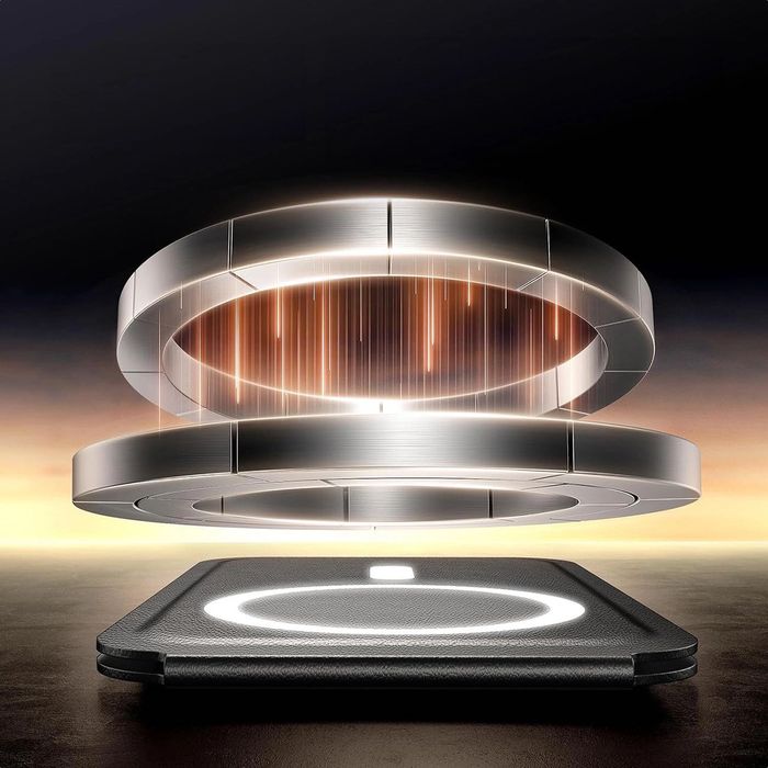 Кожен портфейл Ugreen с вградена поставка за прикрепяне към  с MagSafe