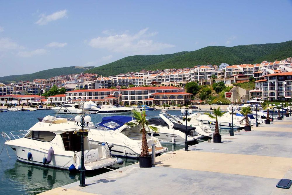 Продава се Тристаен апартамент в Свети Влас - 110 кв.м за 1794 €/кв.м - Снимка #21