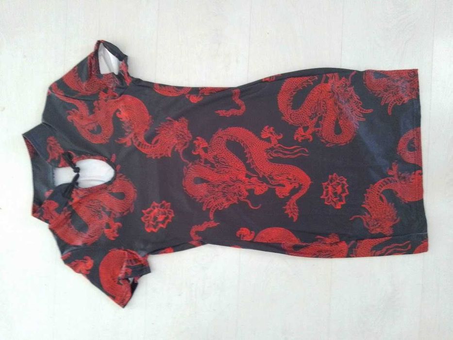 Рокля в китайски  стил