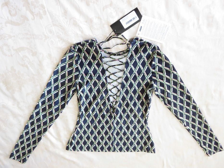 Кадифена блуза Preen, XS - S - M, нова
