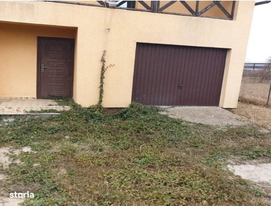 LETEA VECHE - Bacau, Vila P+M cu teren 400 mp