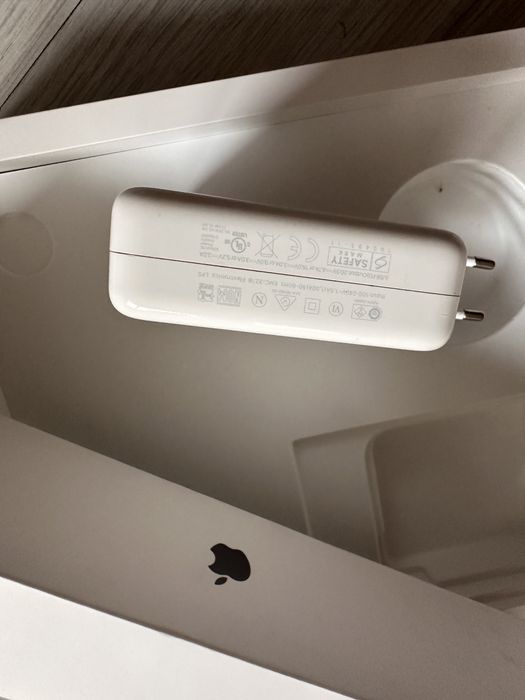 Alimentatoare Apple Magsafe USB-C 96w originale si cutii Macbook Pro 16”