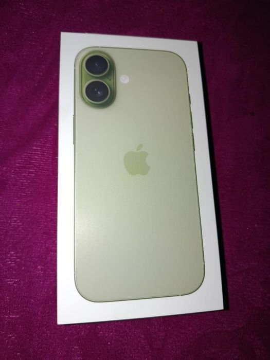 Продам Айфон 17 на 512гб, не вскрыт