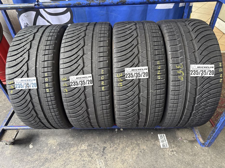 235/35/20 Michelin M+S