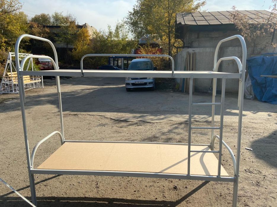 Железные кровати
