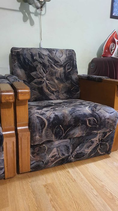 Fotolii cu depozitare lemn masiv