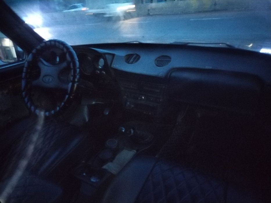 Мошина сотилади Нива