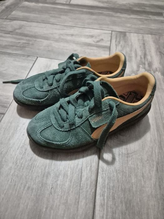 Adidasi unisex marimea 36