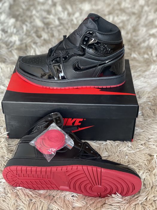 Air Jordan 1 Retro High Black Black Noire Metallic Triple Red