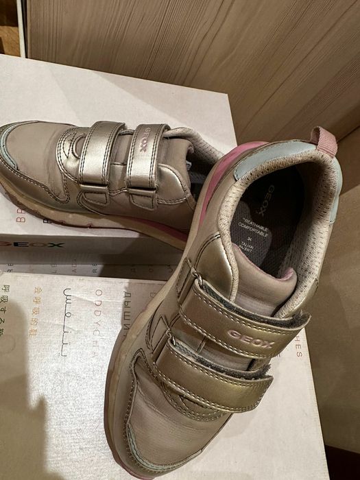 Детские кроссовки Geox