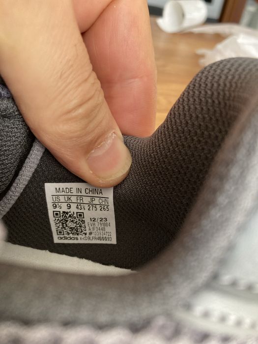 Мъжки оригинални маратонки Adidas Ozmilen