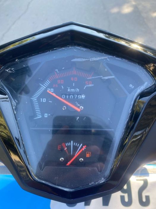 Продам скутер Maxi 125кубов