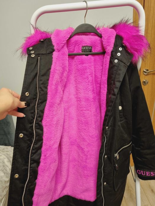 Топла парка Guess