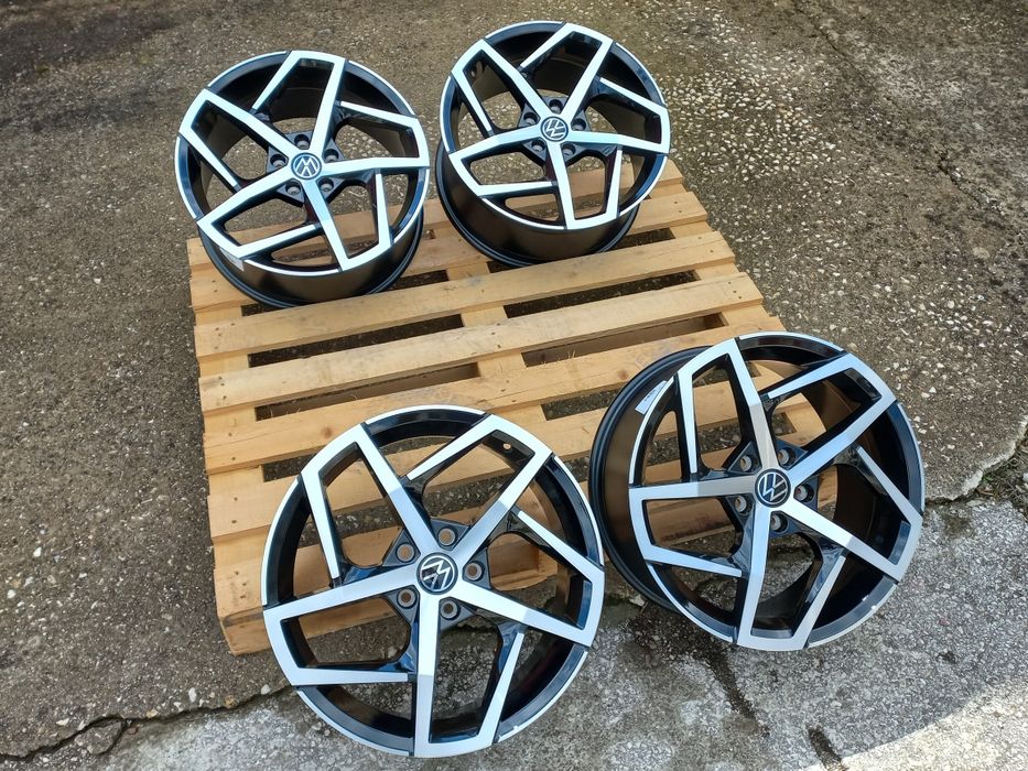 18.Vw Golf GTD GTi Passat Tiguan Seat Škoda 8j et50 Чисто Нови.