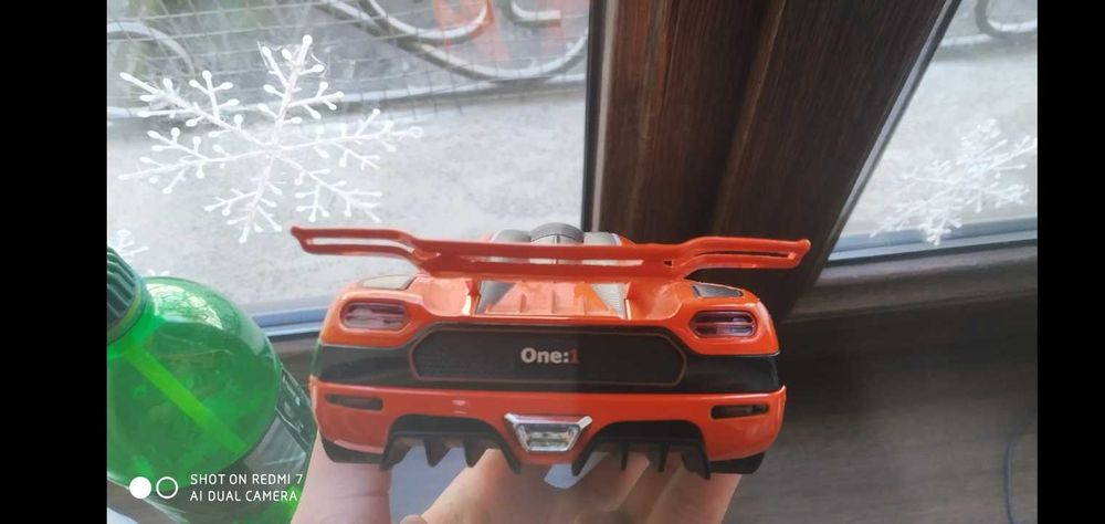 Машинка игрушки Koenigsegg