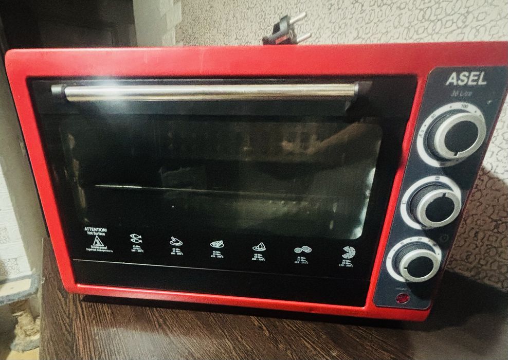 Продам печь духовку