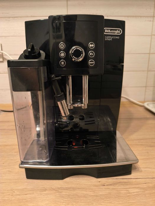 Espressor automat DELONGHI Cappucino Smart