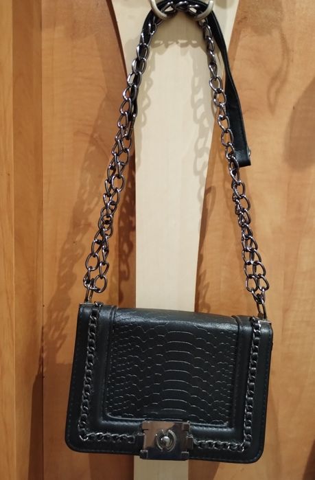 Дамска чанта малка