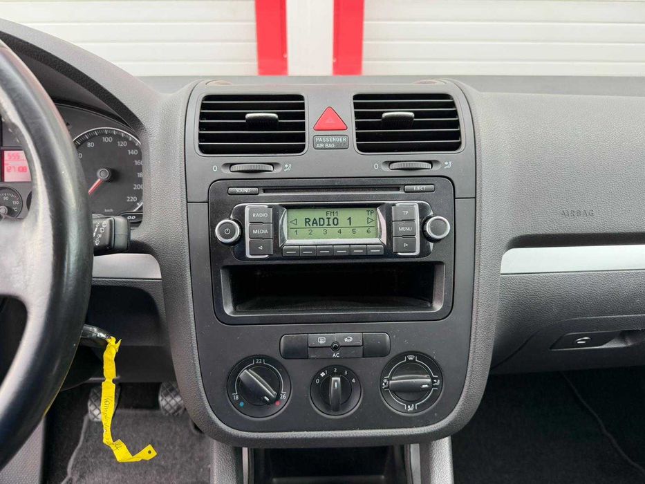 VW Golf 1.4I 2008г.