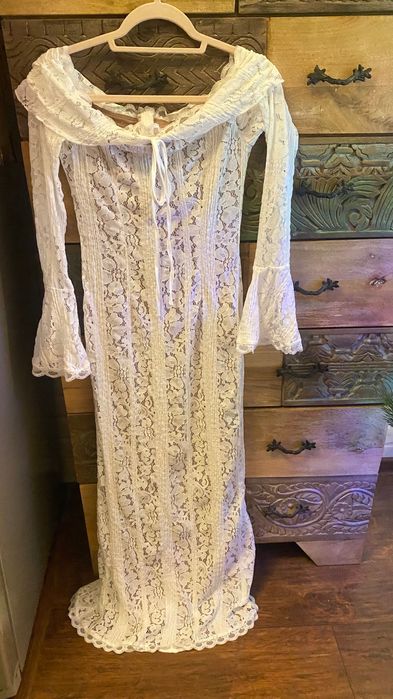 Рокля за празник*lace xs/s