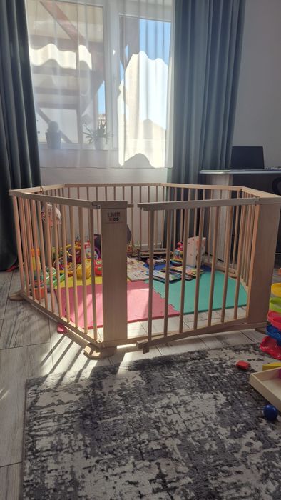 Tarc hexagonal din lemn pliabil pt bebelusi