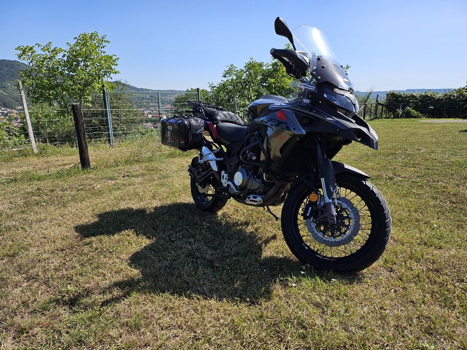 Motocicleta Benelli trk 502x,A 2