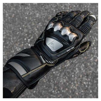 Dainese Full Metal 7