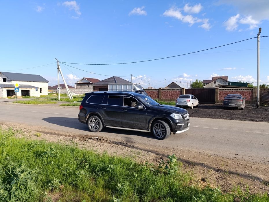 Продам Мерседес GL400