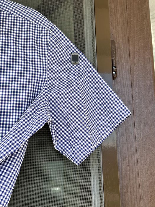Мъжка риза с къс ръкав HUGO BOSS (Greg / Regular Fit) - размер L (42), Отлично състояние