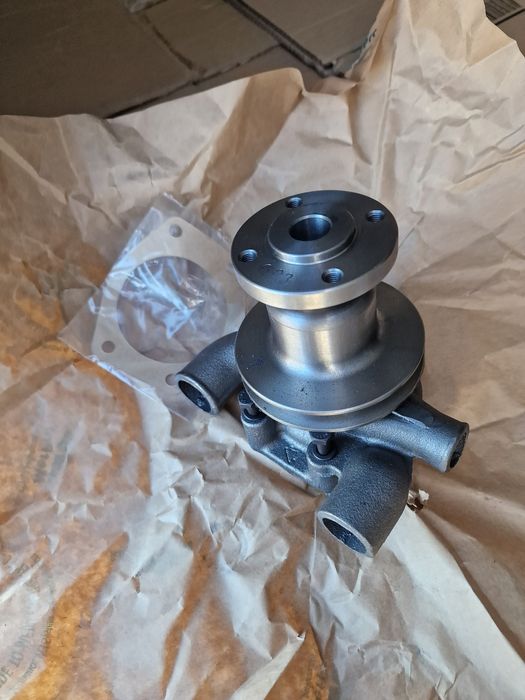 Pompa apa tractor Landinii massey ferguson Perkins