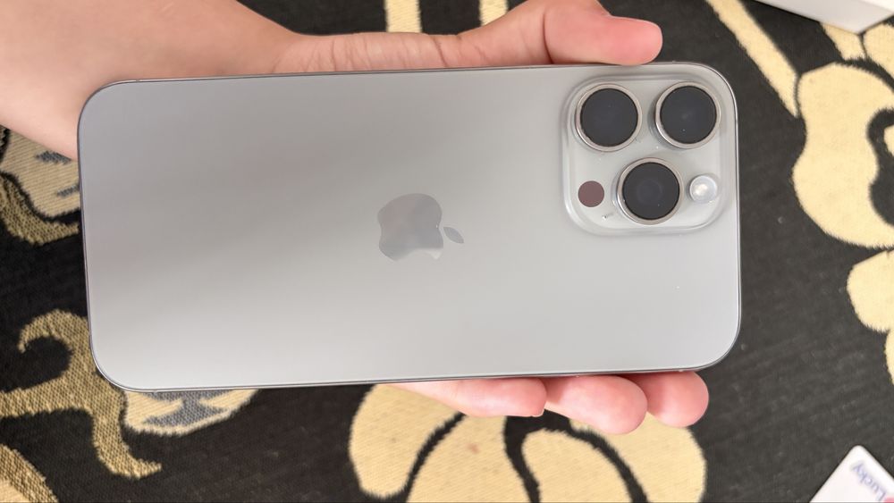 iPhone 16pro max