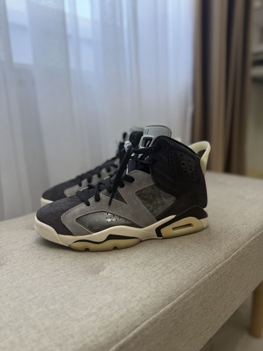 Adidasi jordan model rar