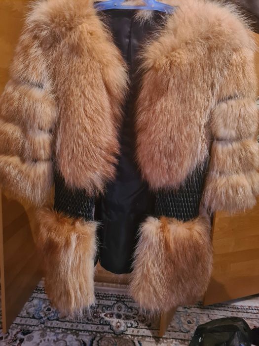 Продам полушубок в виде жилетки