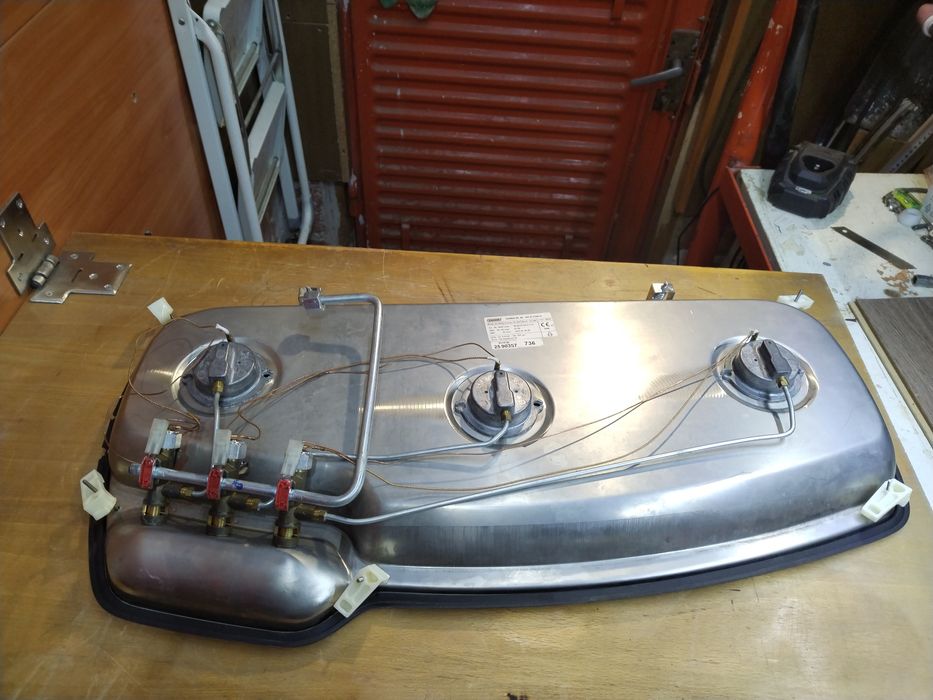 Газов котлон за вграждане за каравана